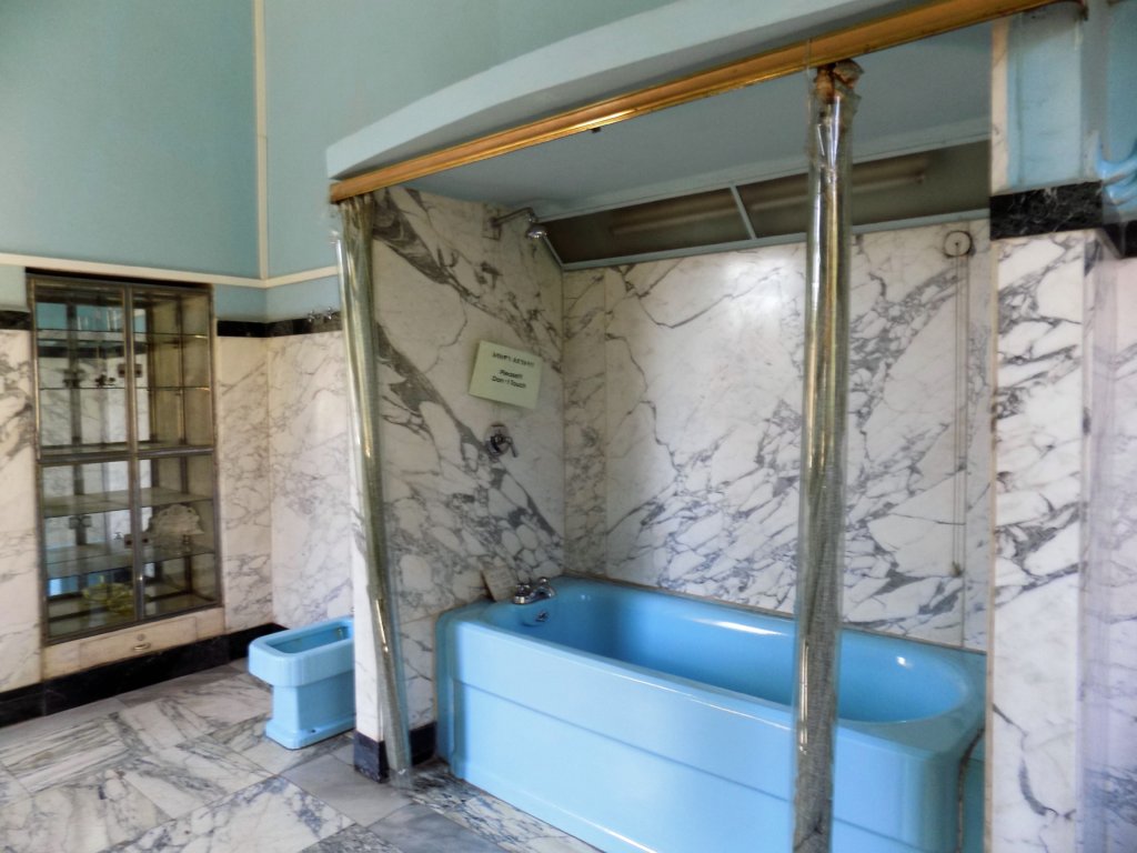This photo shows Haile Selassie's bathroom complete with sky blue bath