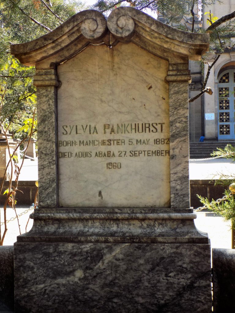 This photo shows a close-up of Sylvia's tomb with a very simple inscription stating her dates and places of birth and death