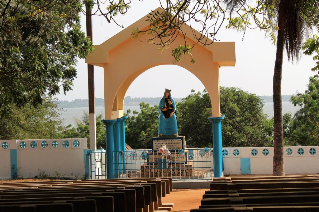 This picture shows the shrine to the Virgin Mary erected to commemorate her sighting on lake Togo