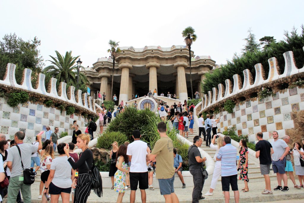 This photo shows Park Guell overrun with tourists
