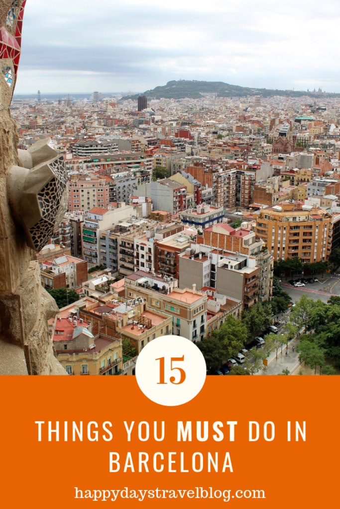 Are you going to Barcelona? Read this article for my top 15 activities not to be missed when you visit the city. #travel #Spain #Barcelona