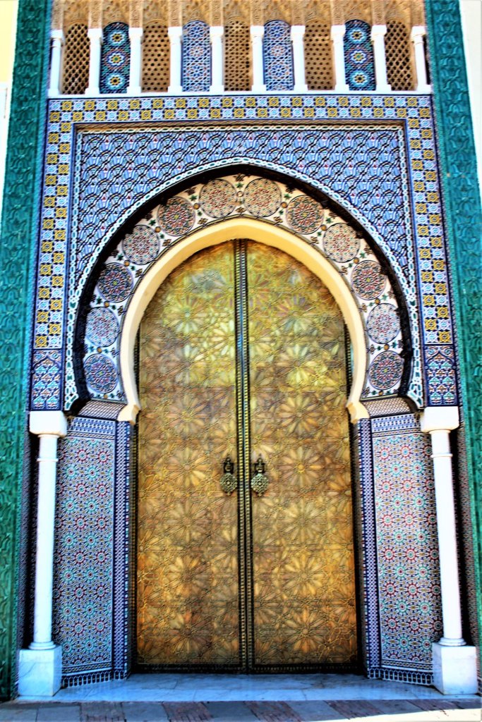 This photo shows a close-up of oneof the doors of the Royal Palace