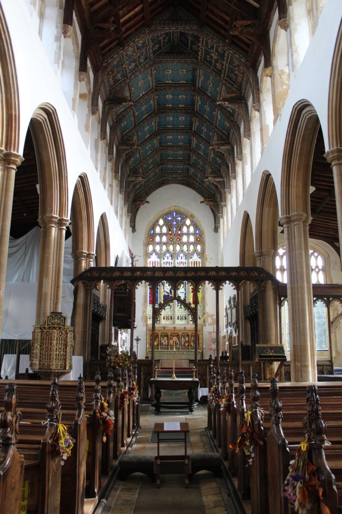 This photo shows the glorious interior of the church of St Edmund